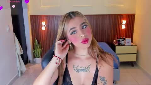 L U C Y  online show from November 26, 2025, 1:01 pm