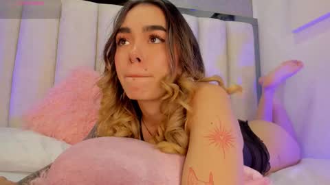 Lucy online show from September 23, 2025, 4:48 am