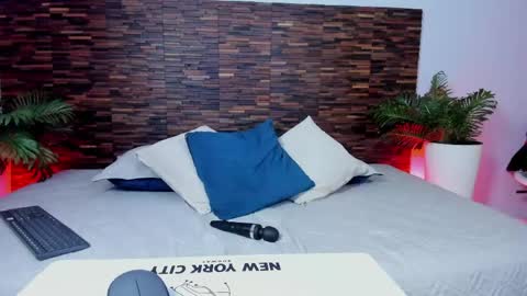 Snapshot of lucyy_liiu chatting on May 29, 2026, 9:35 pm Lucy Liiu online show from May 29, 2026, 9:35 pm