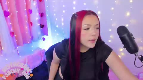 LUCYY FROM HOME  online show from March 8, 2025, 10:02 pm