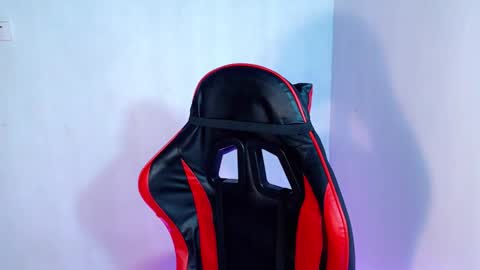 luda_69 online show from October 3, 2025, 1:41 pm