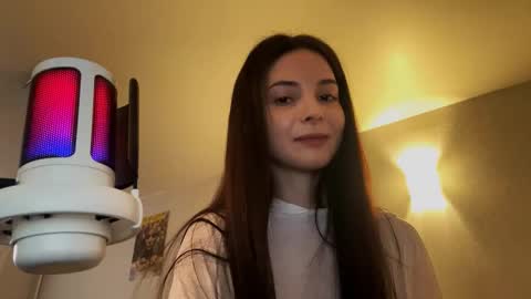 Snapshot of ludivinablice chatting on March 9, 2026, 12:53 pm Mika online show from March 9, 2026, 12:53 pm