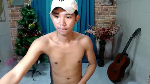 lui_the_fucker online show from December 10, 2024, 8:08 am