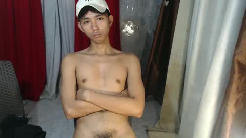 lui_the_fucker online show from February 24, 2025, 8:17 am