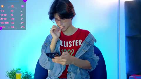 Lui online show from April 21, 2026, 3:35 am