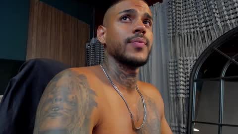 Luigi Vitale online show from December 9, 2024, 4:12 am