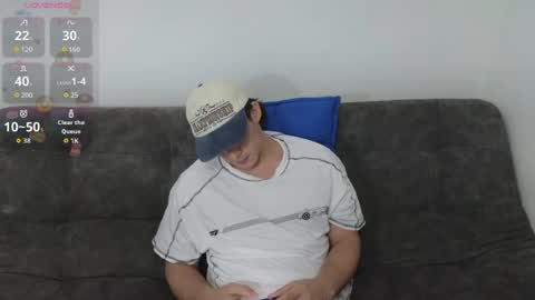 Snapshot of luigisb chatting on July 29, 2026, 10:19 pm Luigi online show from July 29, 2026, 10:19 pm