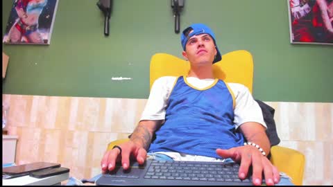 Luis AS online show from January 24, 2025, 1:24 am