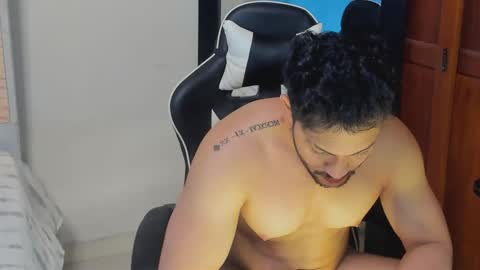 luis_baptista online show from January 11, 2026, 10:37 pm