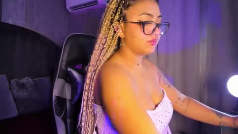       online show from March 5, 2026, 11:01 pm