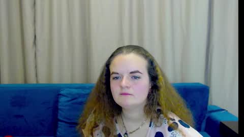 Luisa Rosee online show from February 22, 2025, 4:40 pm