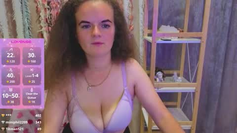 Luisa Rosee online show from September 9, 2025, 1:38 am