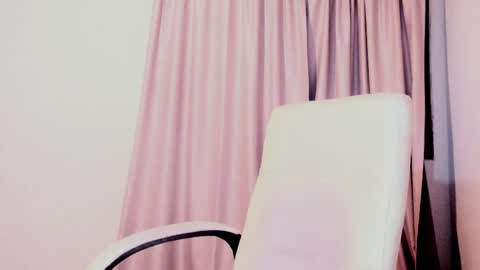 Luisa Diaz online show from May 25, 2026, 11:11 pm