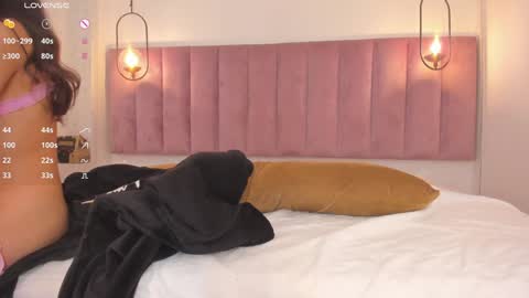 L U I S A online show from January 3, 2025, 1:27 am