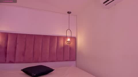 L U I S A online show from January 7, 2025, 7:59 pm