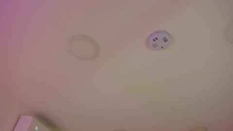 L U I S A online show from February 16, 2025, 8:33 pm