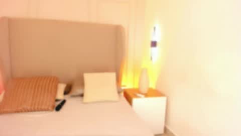 L U I S A online show from January 31, 2026, 8:29 pm