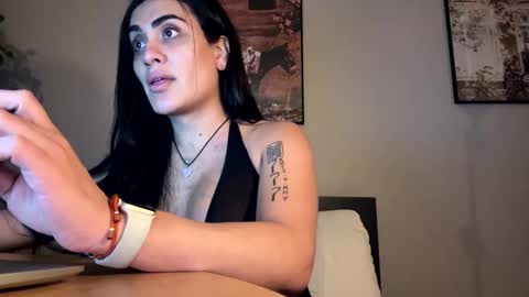 Luisa Monsters online show from November 2, 2025, 5:59 pm