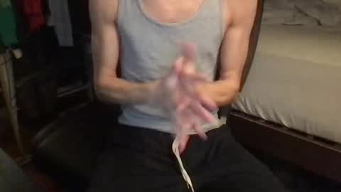 Luis online show from January 3, 2025, 9:47 pm