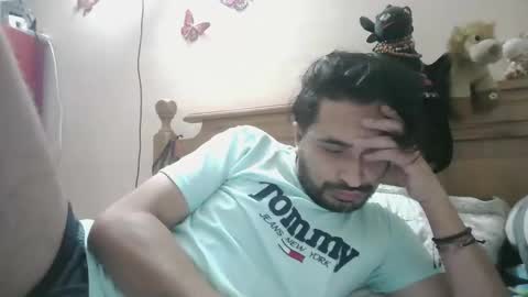 luismiastarot online show from February 18, 2026, 3:24 am