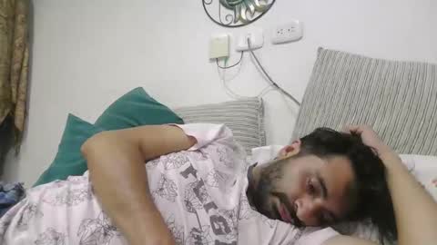 Snapshot of luismiastarot chatting on March 24, 2026, 4:17 am luismiastarot online show from March 24, 2026, 4:17 am