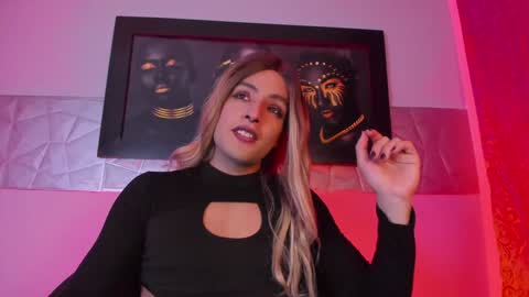 Luka Castillo online show from December 16, 2024, 4:23 am