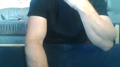 Snapshot of lukaf887 chatting on May 4, 2026, 8:43 am lukaf887 online show from May 4, 2026, 8:43 am