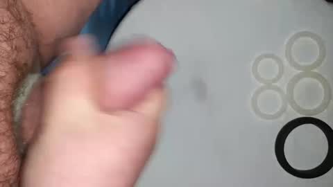 lukasaq online show from September 25, 2025, 4:32 pm