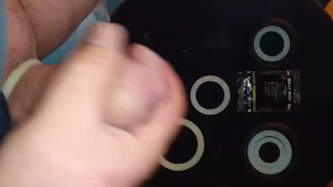 lukasaq online show from October 24, 2025, 12:34 pm