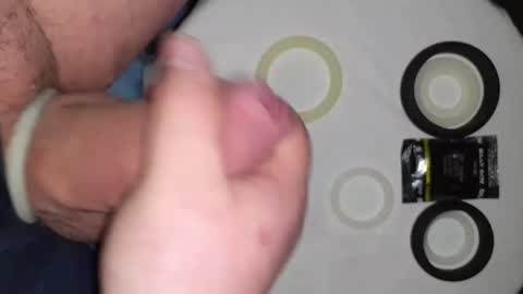 lukasaq online show from November 3, 2025, 4:08 pm