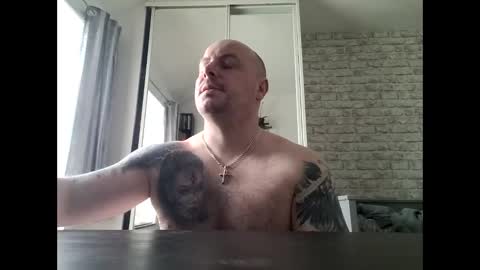 lukasz1808 online show from March 15, 2026, 2:01 pm