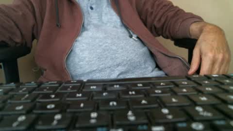 luke7711 online show from January 12, 2025, 2:30 pm