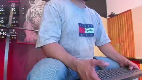 Snapshot of luke__09 chatting on July 1, 2026, 11:34 am LUKE online show from July 1, 2026, 11:34 am