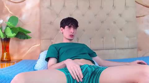 luke_carter online show from March 25, 2026, 1:39 pm