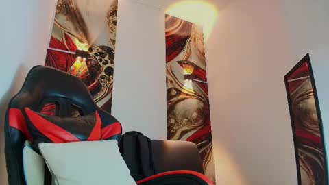 LUKE online show from November 26, 2025, 1:12 pm