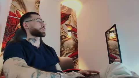 LUKE online show from December 2, 2025, 1:28 pm