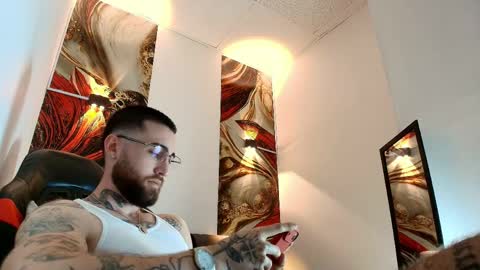 LUKE online show from April 6, 2026, 1:01 pm