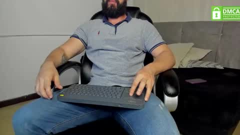 Snapshot of luke_diaz7 chatting on September 21, 2025, 4:03 am luke diaz7 online show from September 21, 2025, 4:03 am