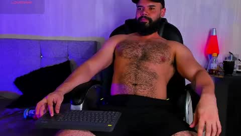 luke diaz7 online show from April 4, 2026, 9:45 pm