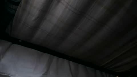Snapshot of luke_rex chatting on December 25, 2024, 9:11 pm luke online show from December 25, 2024, 9:11 pm