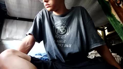 Snapshot of luke_rex chatting on September 29, 2025, 8:02 pm luke online show from September 29, 2025, 8:02 pm