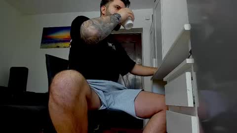 Snapshot of lukedenver chatting on February 21, 2025, 8:29 am Luke online show from February 21, 2025, 8:29 am