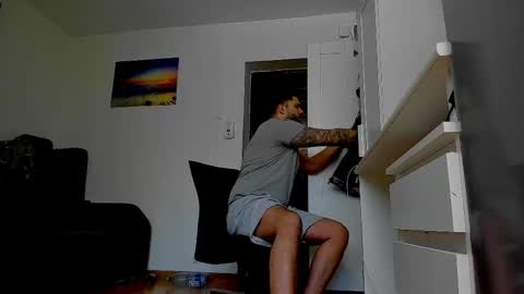 Snapshot of lukedenver chatting on February 25, 2025, 7:42 am Luke online show from February 25, 2025, 7:42 am