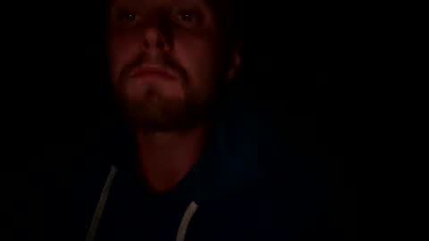 lukeeeeey96 online show from September 30, 2025, 12:48 am