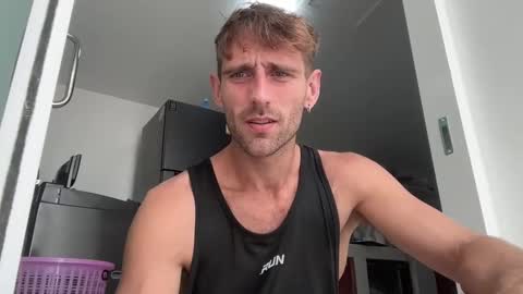 MR. Luke Gunn online show from December 16, 2024, 2:36 am