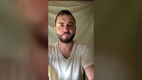 lukepetrovic online show from August 4, 2026, 9:50 pm