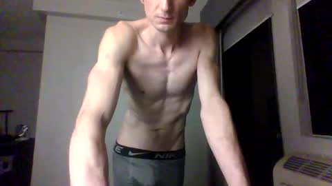 luketaylorla online show from May 29, 2026, 10:24 am