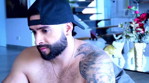 Lukhas f4f online show from January 27, 2025, 7:35 pm