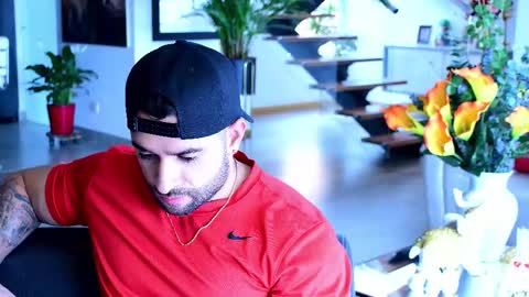 Lukhas f4f online show from February 13, 2026, 8:27 pm