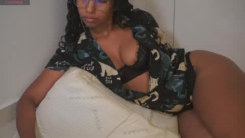 lulitauwu online show from April 23, 2026, 2:57 am